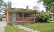 21352 Sloan Drive Harper Woods, MI 48225