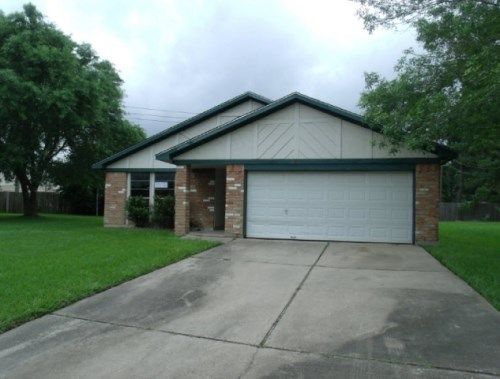 814 Dijon Dr, Houston, TX 77015