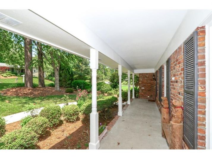 4360 Huntington Circle, Atlanta, GA 30338