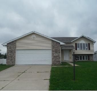 3759 W 72nd Ave, Merrillville, IN 46410