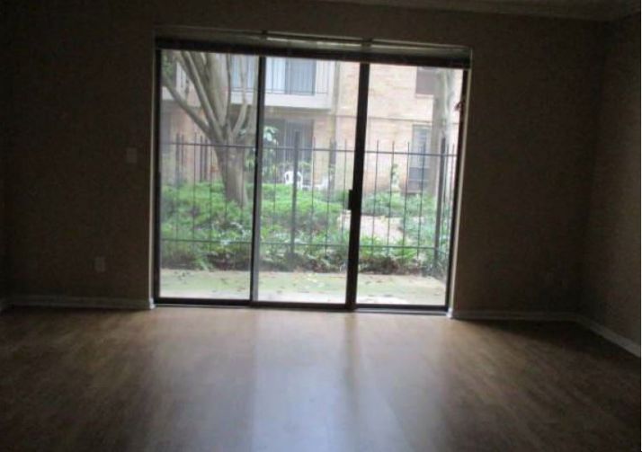 2475 Underwood St Apt 190, Houston, TX 77030