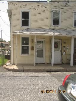 216 Nissley St, Middletown, PA 17057