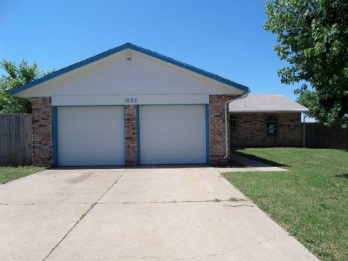 1032 SE 8th St, Oklahoma City, OK 73160