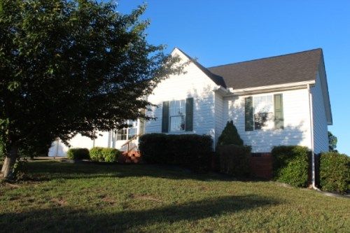 1152 Stormy Ridge Dr, Soddy Daisy, TN 37379