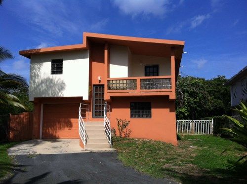 52 Paseo Balandra Sabana Ward, Vega Alta, PR 00692