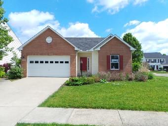 555 Brookside Ln, Northfield, OH 44067