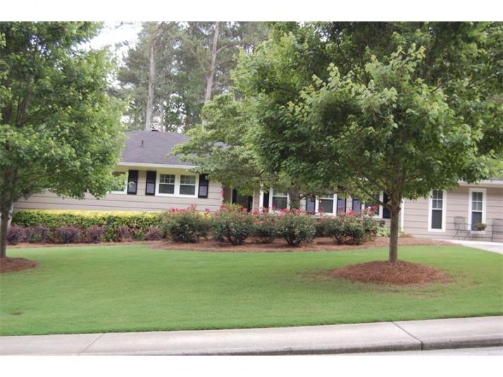 2222 Springdale Drive, Snellville, GA 30078