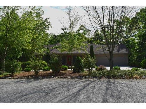 25 Holly Ridge, Dahlonega, GA 30533