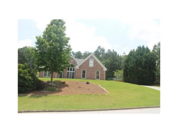 2139 Cluster Lane, Grayson, GA 30017