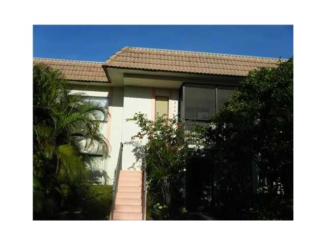 407 LAKEVIEW DR # 204, Fort Lauderdale, FL 33326