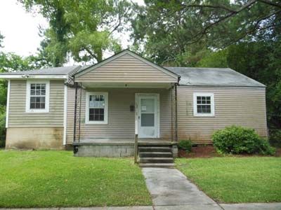 1403 E 31st St, Savannah, GA 31404