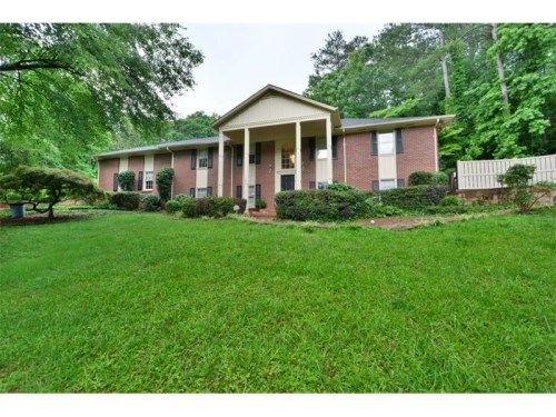 10720 Shallowford Road, Roswell, GA 30075