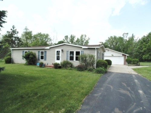 5983 E Price Rd, Saint Johns, MI 48879