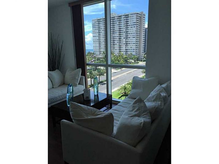 1945 S Ocean Dr # 601, Hallandale, FL 33009