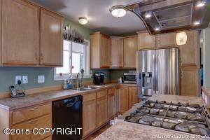 2024 WICKERSHAM Drive, Anchorage, AK 99507