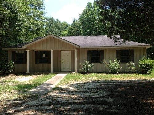 8950 Howells Ferry Rd, Semmes, AL 36575