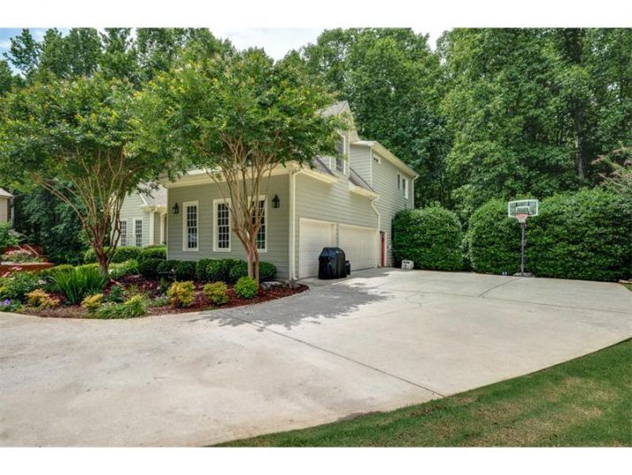 3920 Sidesaddle Court, Suwanee, GA 30024