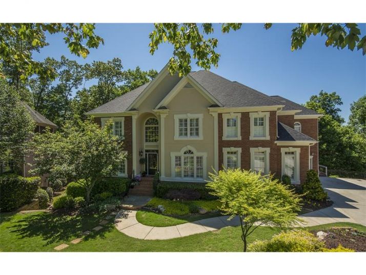 6160 Mountainwell Drive, Roswell, GA 30075