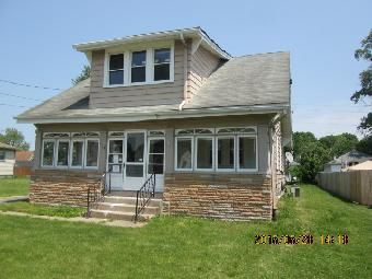 536 4th St, Struthers, OH 44471