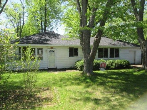 523 Chapel Ave, Twin Lakes, WI 53181