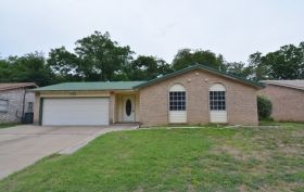 1511 Carla Ave, Arlington, TX 76014