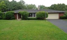 369 Oakwood Dr Crete, IL 60417