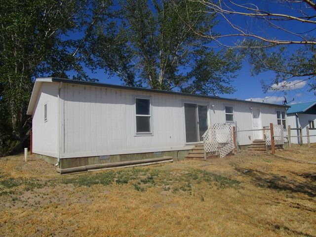 184 W Huntzinger Rd, Selah, WA 98942