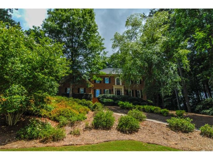 9160 Old Southwick Pass, Alpharetta, GA 30022