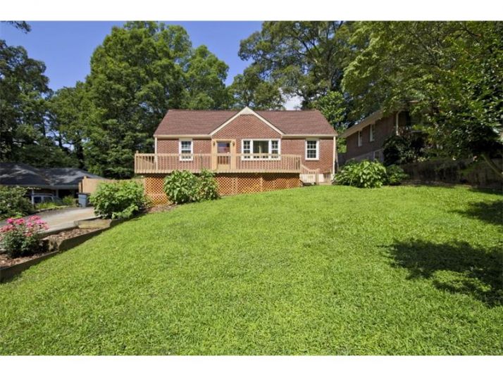 824 Gardenia Lane, Decatur, GA 30033