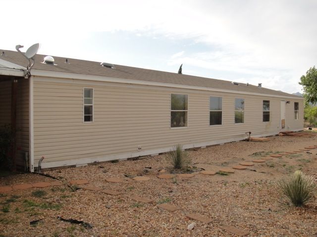 301 W Black Rd, Huachuca City, AZ 85616