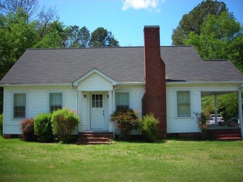 1009 E College At, Bowdon, GA 30108