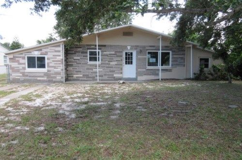 2147 Warwick Rd, Melbourne, FL 32935