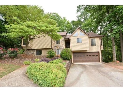 340 Hunt River Way, Suwanee, GA 30024