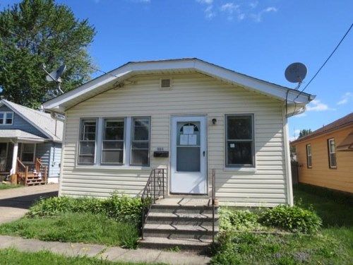 1865 Ford Ave, Akron, OH 44305