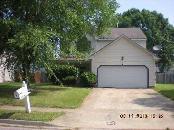 4 Admiral Ct, Portsmouth, VA 23703