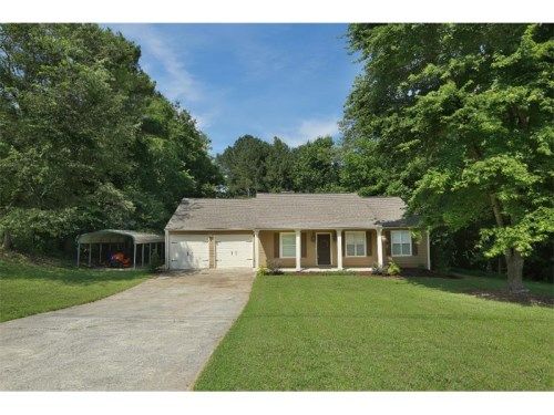 118 Apple Valley Drive, Woodstock, GA 30188