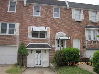 2880 Angus Rd, Philadelphia, PA 19114