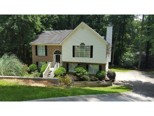 685 Garden Grove Drive, Lawrenceville, GA 30044