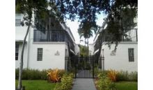 974 BIARRITZ DR # 11 Miami Beach, FL 33141