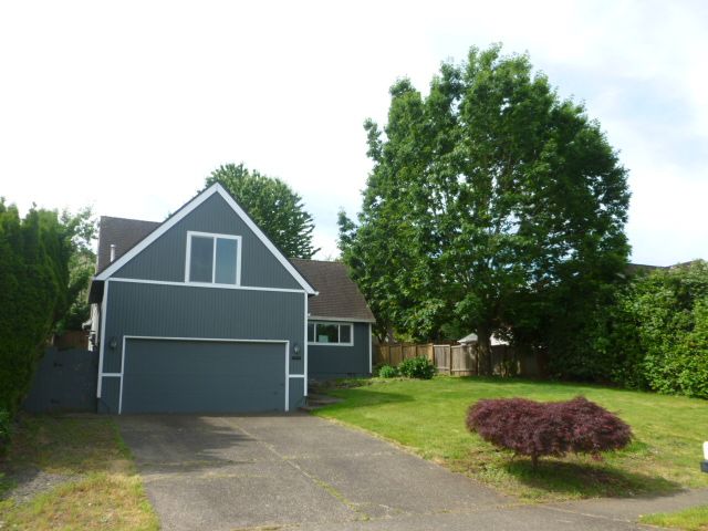 8498 SW Dakota Dr, Tualatin, OR 97062