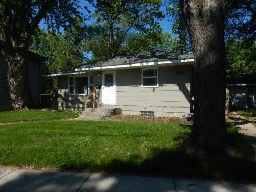 104 Mertens St S, Jordan, MN 55352