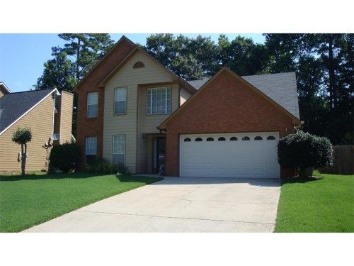 3035 Shady Woods Circle, Lawrenceville, GA 30044