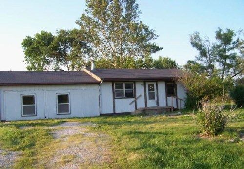 1013 SE 350th Rd, Clinton, MO 64735