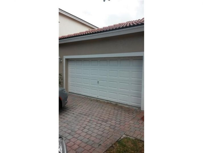 1840 NW 78 AV, Hollywood, FL 33024