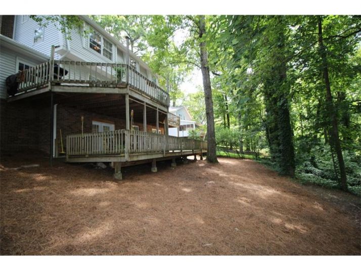 91 Pioneer Trail, Marietta, GA 30068