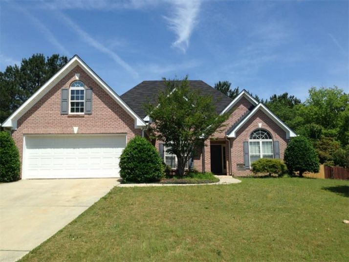 185 Graymist Lane, Loganville, GA 30052