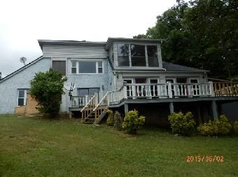 752 Cross Rd, Bean Station, TN 37708