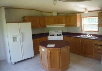 18508 Eisenhower Rd, Morley, MI 49336