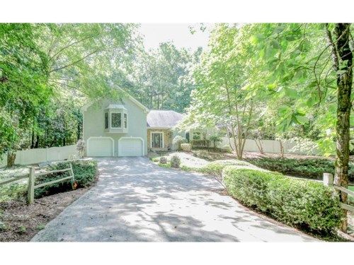 1175 Pine Grove Pointe Drive, Roswell, GA 30075