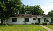 102 Elm Ave Rockdale, TX 76567